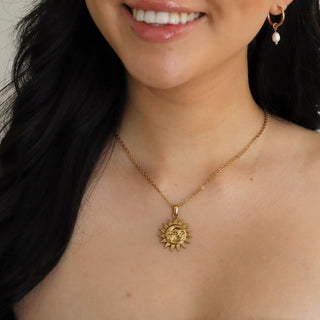 Lumi Necklace